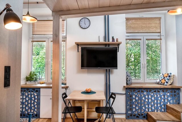 フミエルナ z アントレソラ