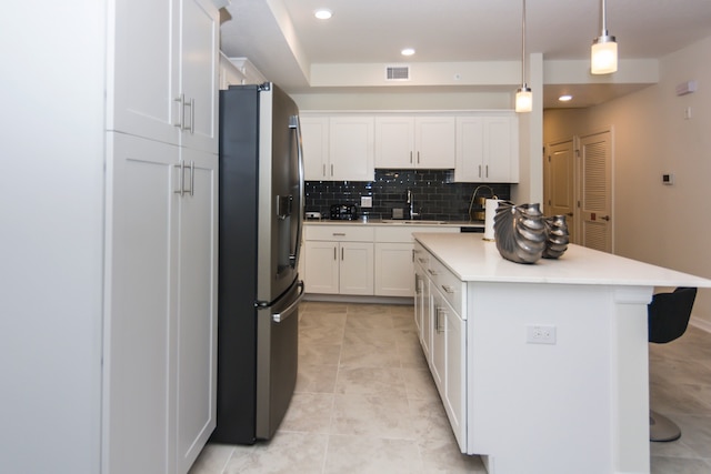 ファブュラス アパートメント ウィズ バルコニー アット ストーリー レイク 272977