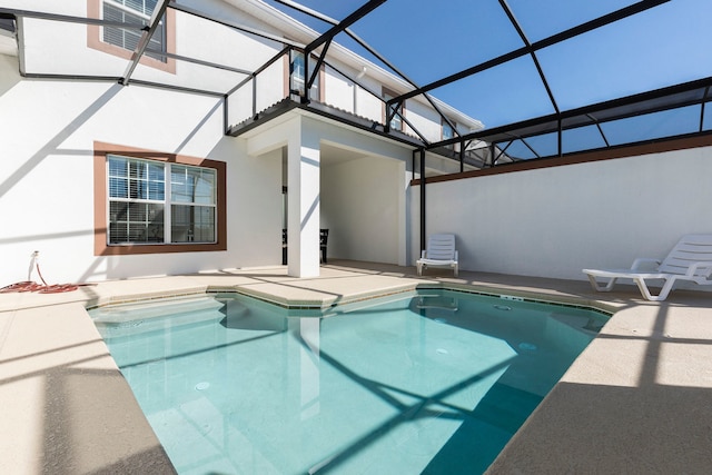 ラブリー バケーション タウンハウス ウィズ プライベート プール SL3103