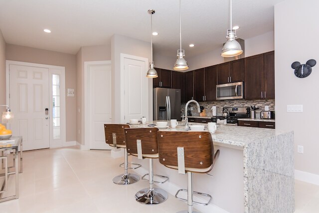 マジカル タウンハウス ウィズ バルコニー アット サマーヴル リゾート SU7528