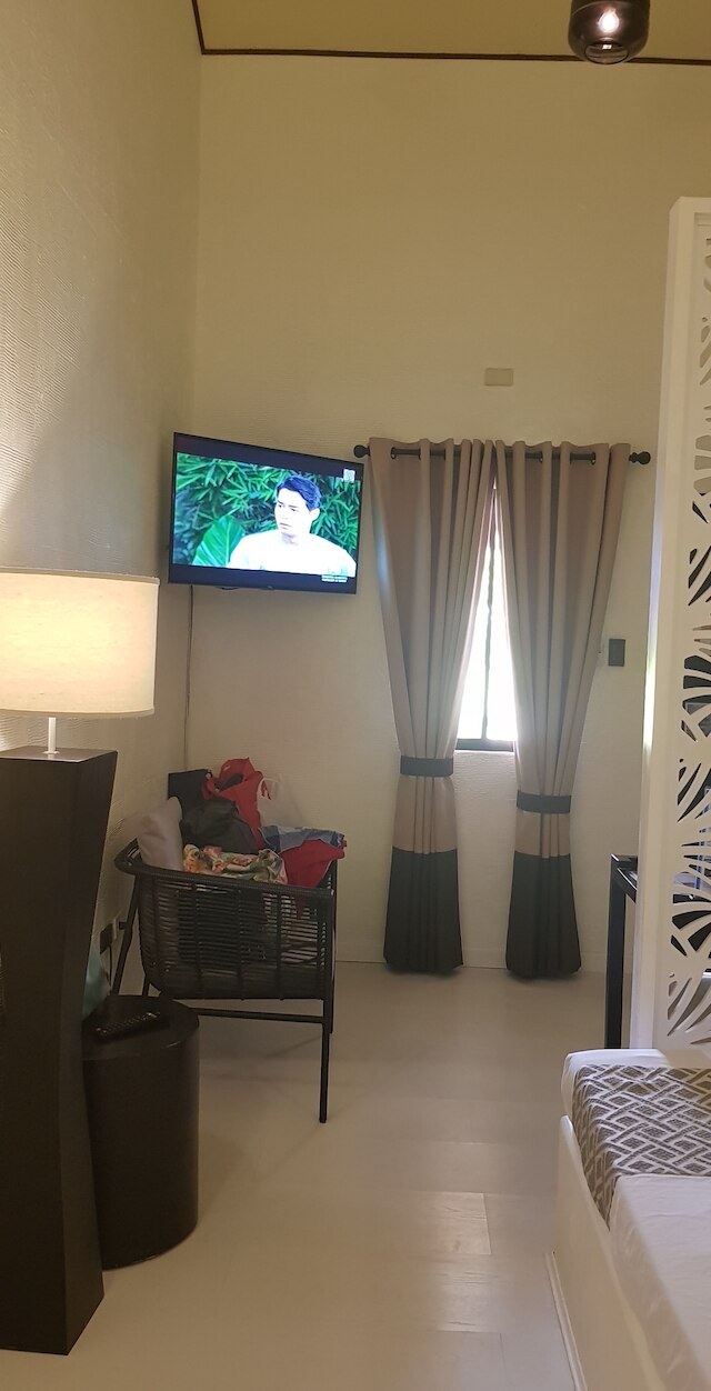 クール プレイス ライト レジデンシーズ