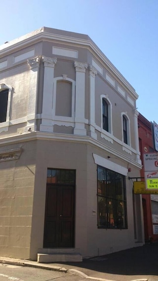 シンクレアズ シティ ホステル