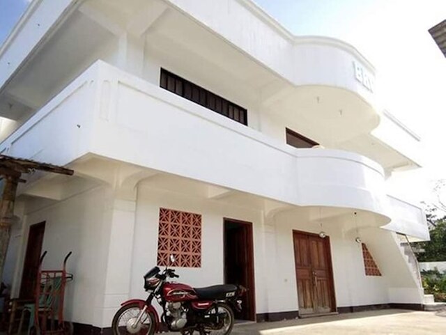 シャーリーズ ペンション アンド レストラン