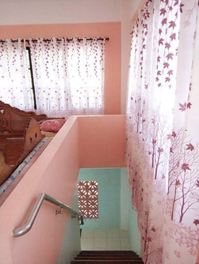 シャーリーズ ペンション アンド レストラン