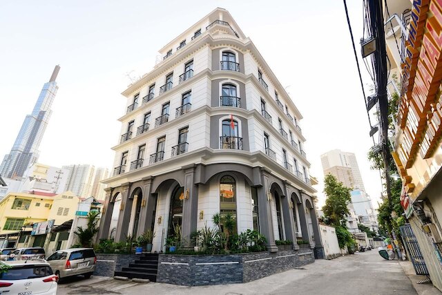 ザ スプリング ハウス