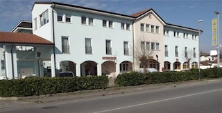 リストホテル エアポート