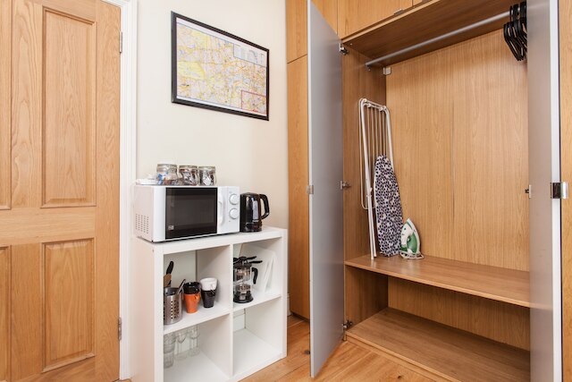 オックスフォード ストリート ソーホー フィッツロビア ベーシックスタジオ