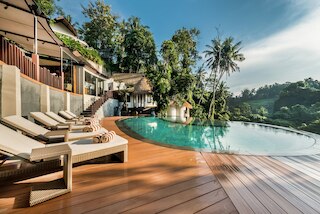 タナデワ リゾート ウブド バリ バイ クロス コレクション