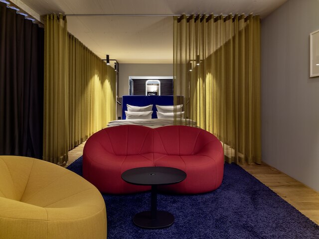 b'mine デュッセルドルフ