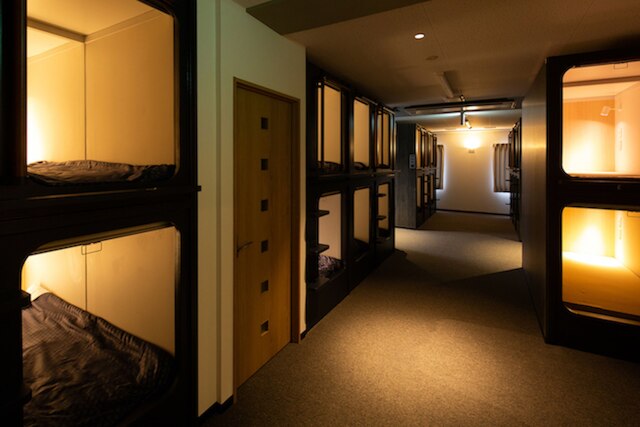 キャビネットホテル ワウズ