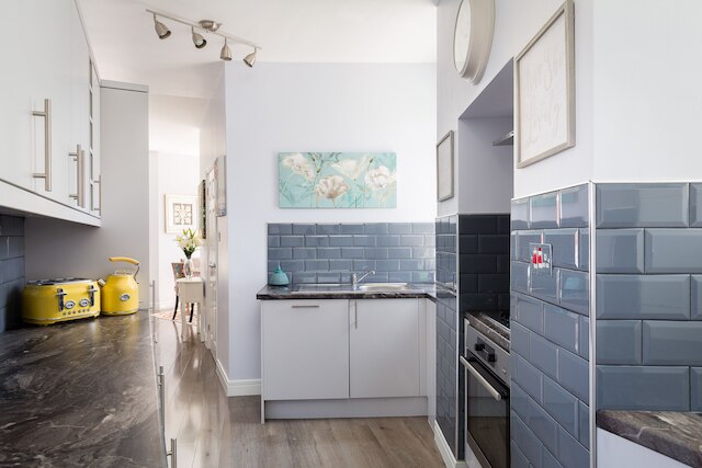 モリニュー ストリート アパートメンツ