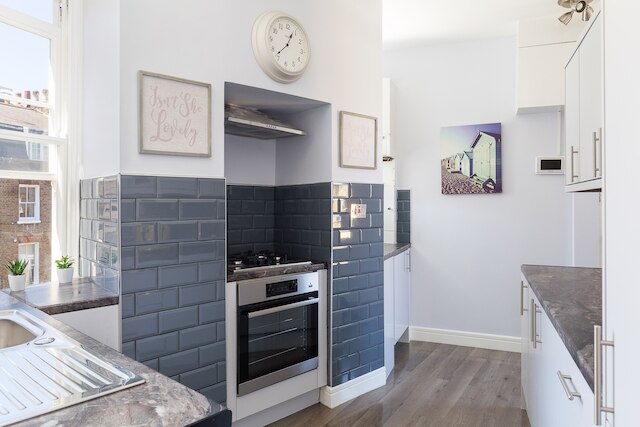 モリニュー ストリート アパートメンツ