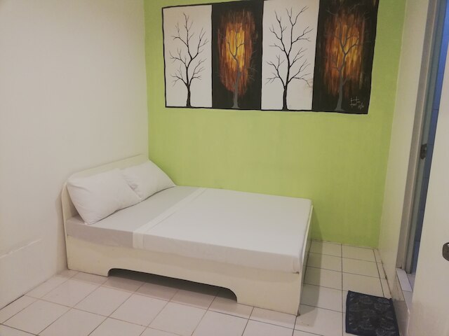 Dormitels.phエルミタ