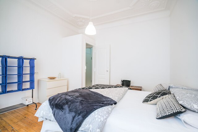 エストレラ ネオクラシカル アパートメント リバー ビュー