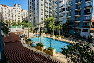 HnM マネジメント - ワン パーム ツリー ヴィラズ