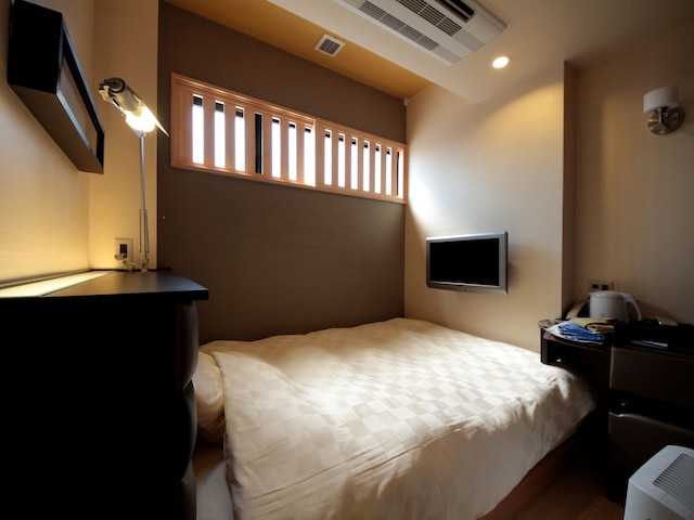 ホテル道後やや