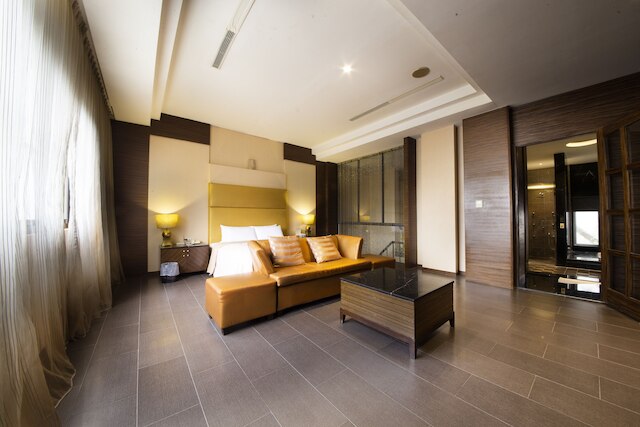 リギン モーテル (麗景精品休閒旅館)