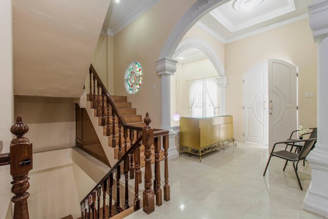 レッドドアーズ ニア グランド パラディウム