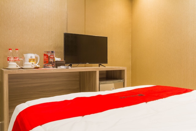 レッドドアーズ プラス アット ディパティウクール