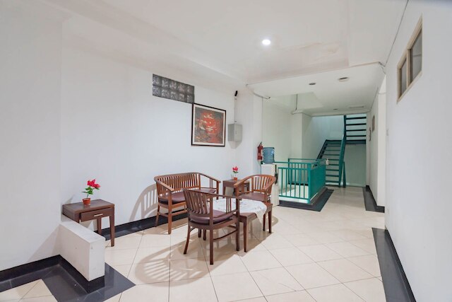 レッドドアーズ アット ブア バトゥ