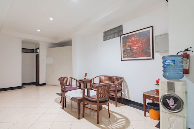 レッドドアーズ アット ブア バトゥ