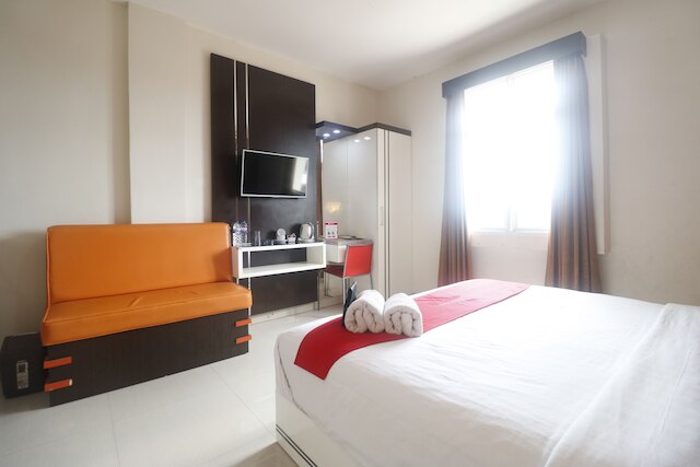 レッドドアーズ プラス ニア ウニベルシタス ヌグリ マカッサル