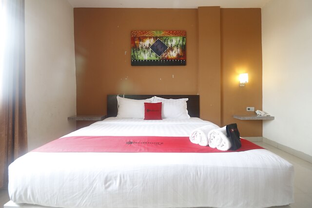 レッドドアーズ プラス ニア ウニベルシタス ヌグリ マカッサル