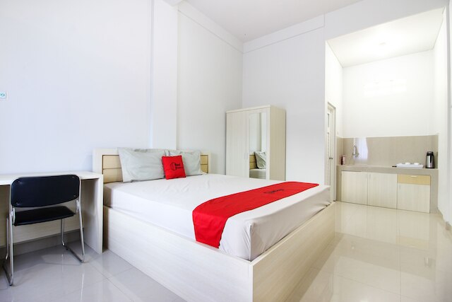 レッドドアーズ シャリア アット グリヤ イザラ ゲスト ハウス