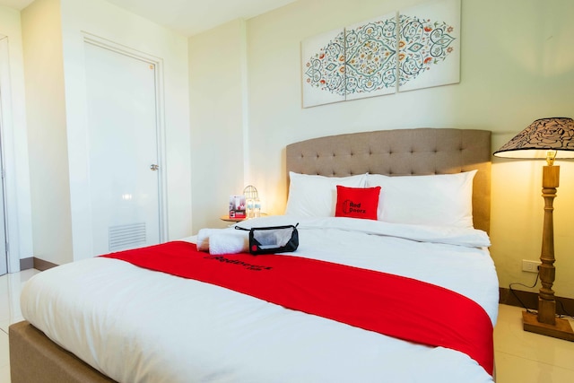 レッドドアーズ プラス アット カムニング ケソン シティ