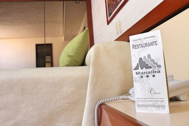 ホテル マナルバ