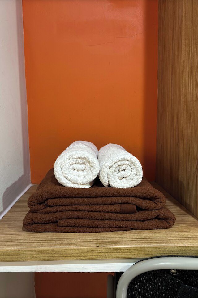 ホテル ブミ マクムール インダー