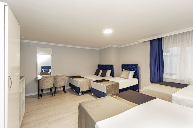 シルケジ ファミリー ホテル