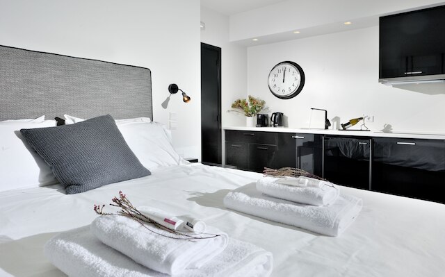 アター アルバス バイ K&K