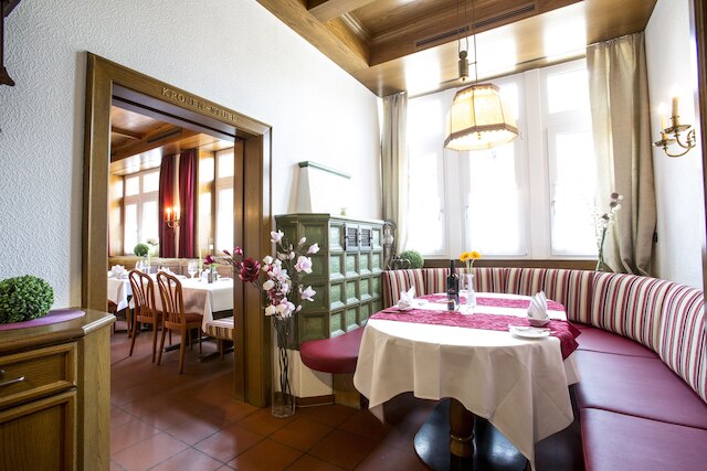 ホテル クローネ