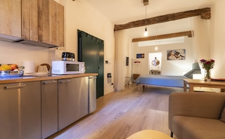 ラブリー スタジオ ダツェリオ