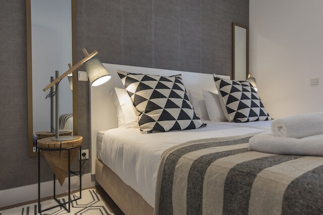 ハイ シーリング デュプレックス アパートメント カイス ド ソドレー