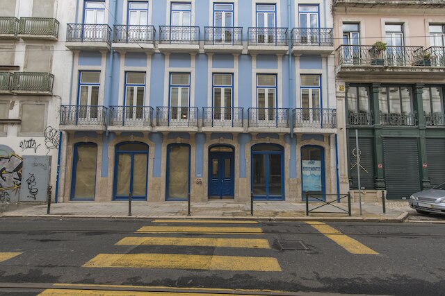 ハイ シーリング デュプレックス アパートメント カイス ド ソドレー