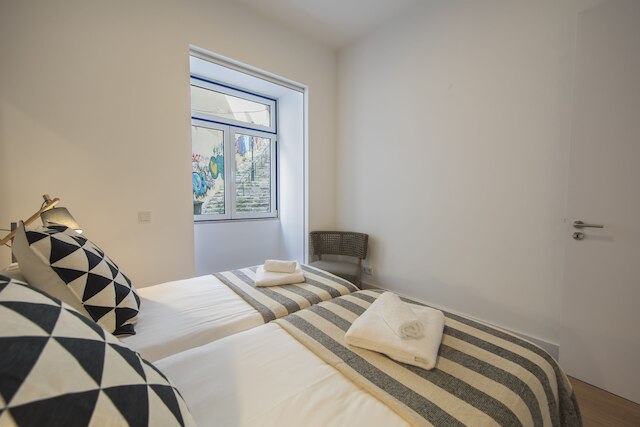 ハイ シーリング デュプレックス アパートメント カイス ド ソドレー