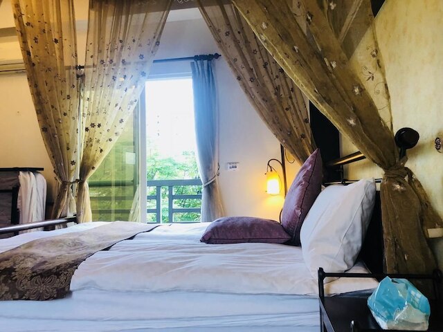 コーナー ラブ ホームステイ