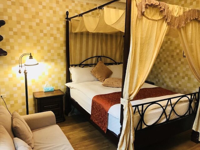 コーナー ラブ ホームステイ