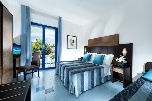 ホテル パリス リゾート