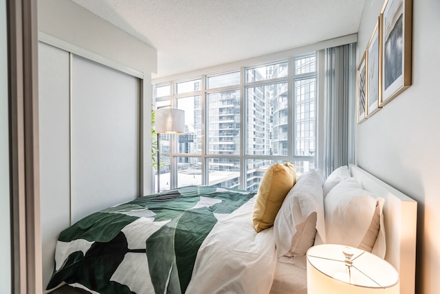 プラチナム スイーツ - スタニング ウォーターフロント、ベッドルーム 2 室、バスルーム 2 室