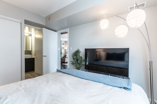 プラチナム スイーツ - スタニング ウォーターフロント、ベッドルーム 2 室、バスルーム 2 室