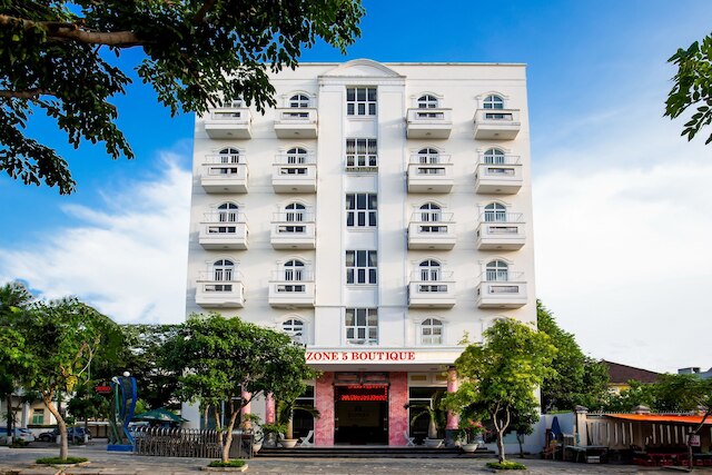 ゾーン 5 ブティック ホテル