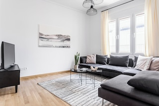 プラカにあるアップストリート セントラル コージー アパートメンツ