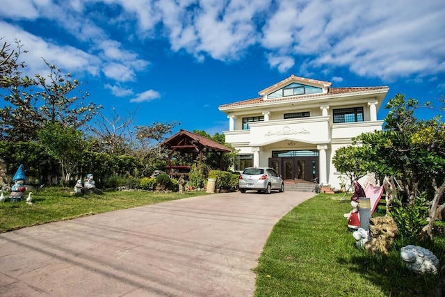 シンマニズ イン