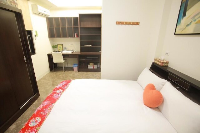 シンマニズ イン