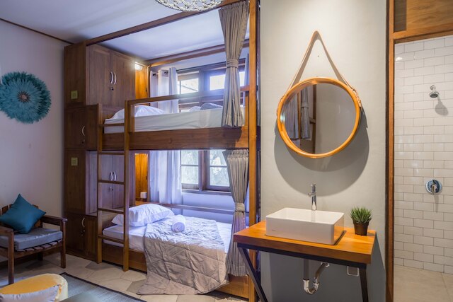 インターコネクション ホステル