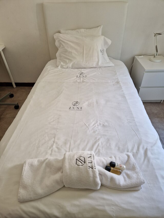 ズニ ゲスト ハウス