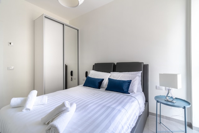 エルサレム スイーツ タワー